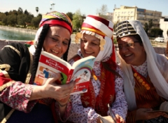 Adana'da 'kitap okuma' etkinliği