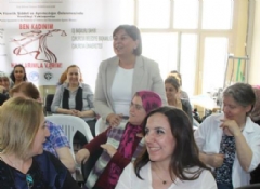 CHP'li Türkmen kadınlara seslendi
