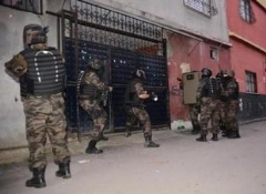 Adana'da PKK'ya şafak baskını