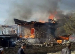 Köy evi yangında kül oldu