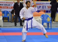  Karate şampiyonası Adana'da başladı