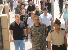 Adana'da darbe girişimine 12 tutuklama