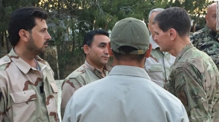 ABD'li general YPG'yi ziyaret etmişti