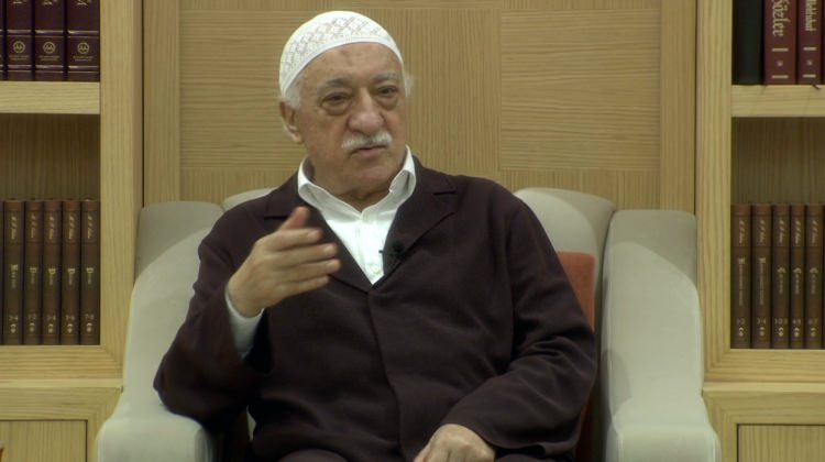 Teröristbaşı Gülen: 'Türkiye'de hayatı durdurun'