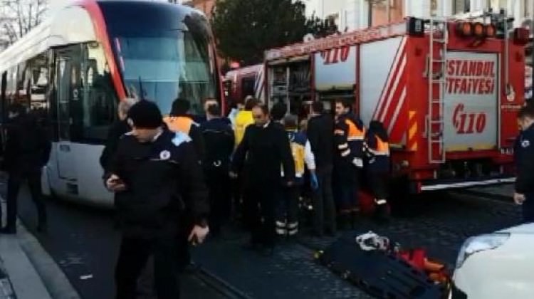 Beyazıt'ta tramvay kazası: 1 ölü, seferler durdu!