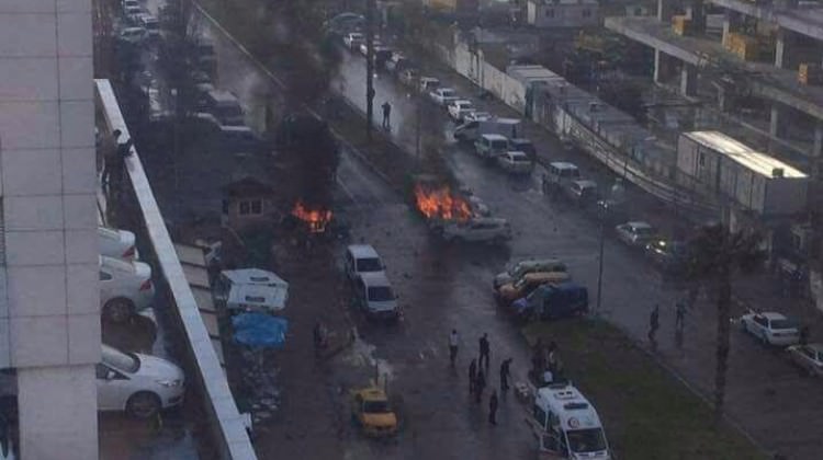 İzmir'de adliye yakınında iki ayrı patlama!