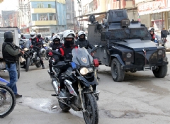 Polis, PKK yandaşlarına göz açtırmıyor