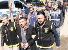 Adana'da 9 firari yakalandı