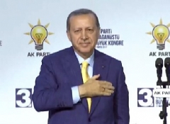 Erdoğan Ak Parti'ye geri döndü