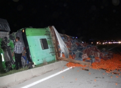 Adanada zincirleme trafik kazası
