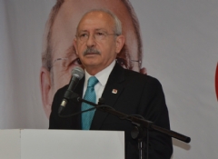 Kılıçdaroğlu, Adana'da STK'larla buluştu