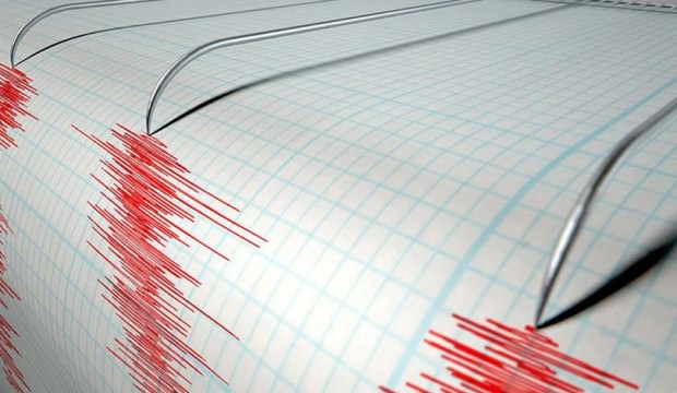 Tüm kıta 7.5'lik depremle sarsıldı