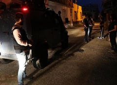 500 polisle torbacılara şafak baskını
