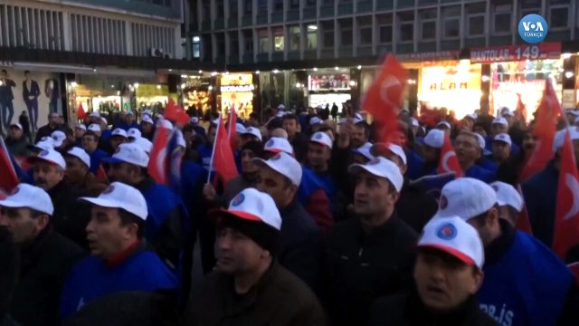 'İncirlik Üssü'ndeki İşçiler Üzerinden Türkiye'ye Mesaj Vermeyin'