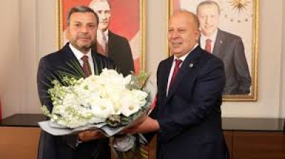 Yüreğir Belediye Başkanı Ali Demirçalı görevi devraldı