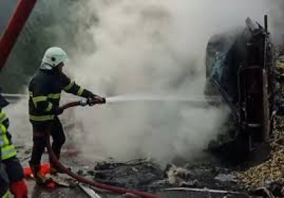 Adana'da Tır Kazası: 1 Yaralı Adana'da Tır Kazası: 1 Yaralı