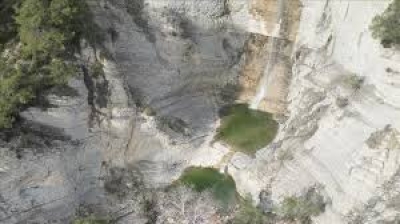 Yağışlardan Sonra Şarlayan Şelalesi Yeniden Akmaya Başladı Yağışlardan Sonra Şarlayan Şelalesi Yeniden Akmaya Başladı